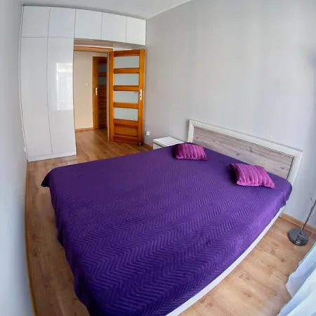 Apartament Marina Ii 아파트 이아와