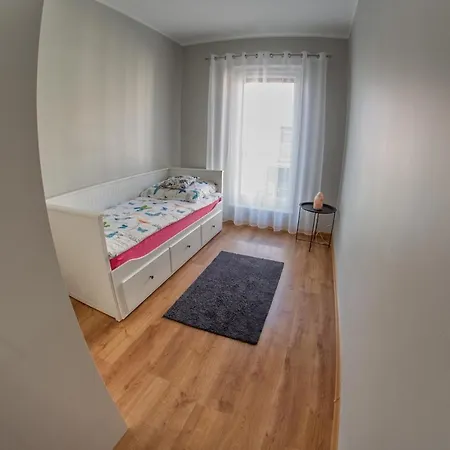 Apartament Marina Ii 아파트 이아와